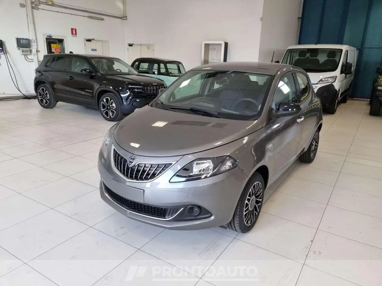 Photo 1 : Lancia Ypsilon 2024 Not specified