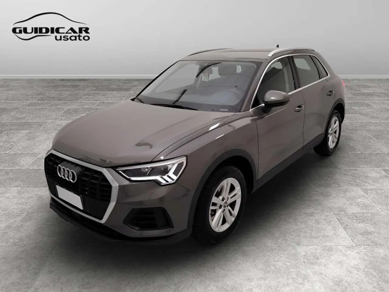 Photo 1 : Audi Q3 2019 Essence