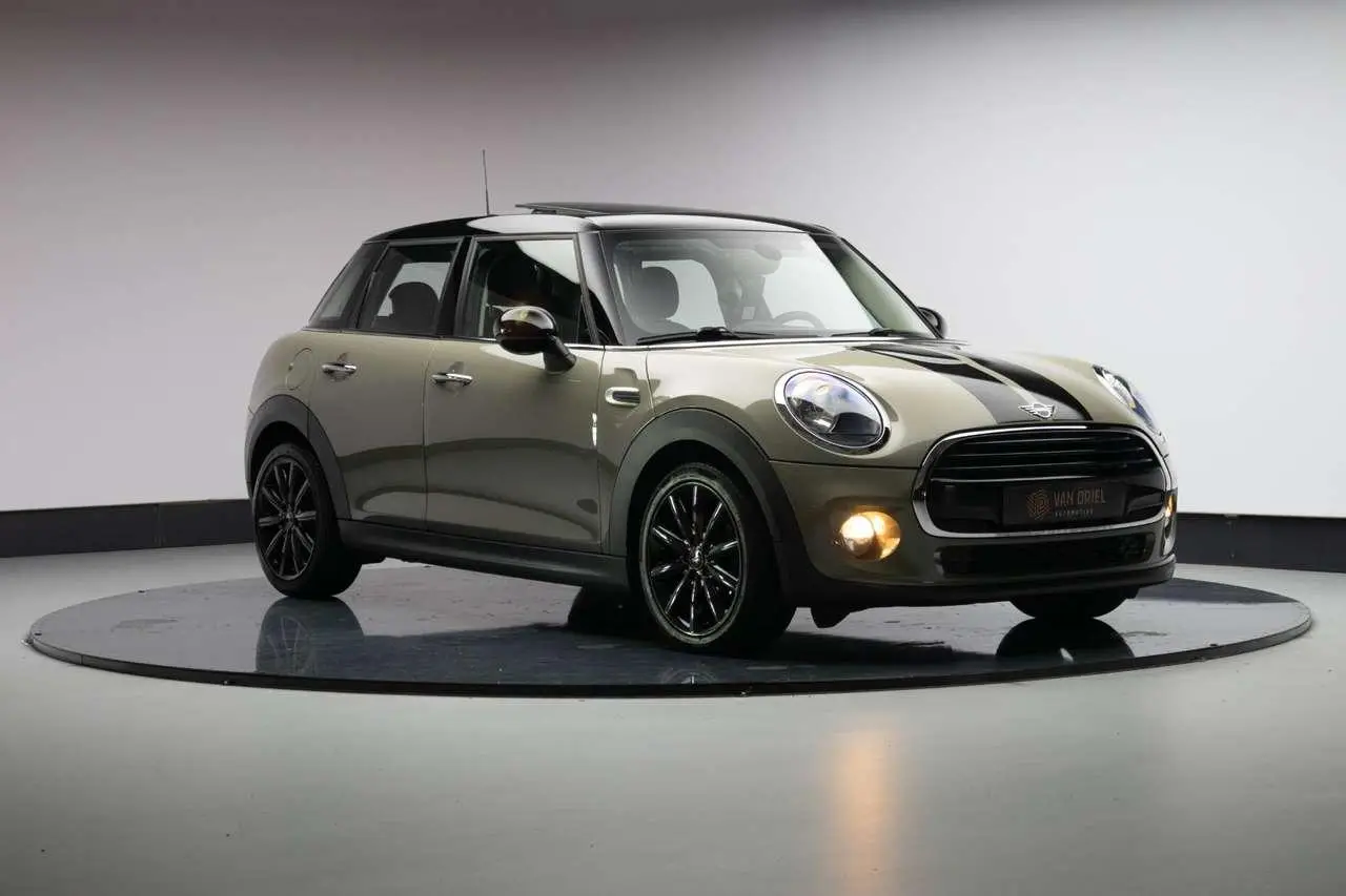 Photo 1 : Mini Cooper 2019 Essence