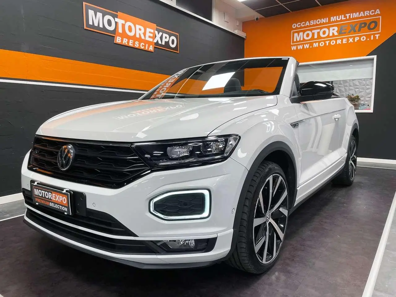 Photo 1 : Volkswagen T-roc 2020 Petrol