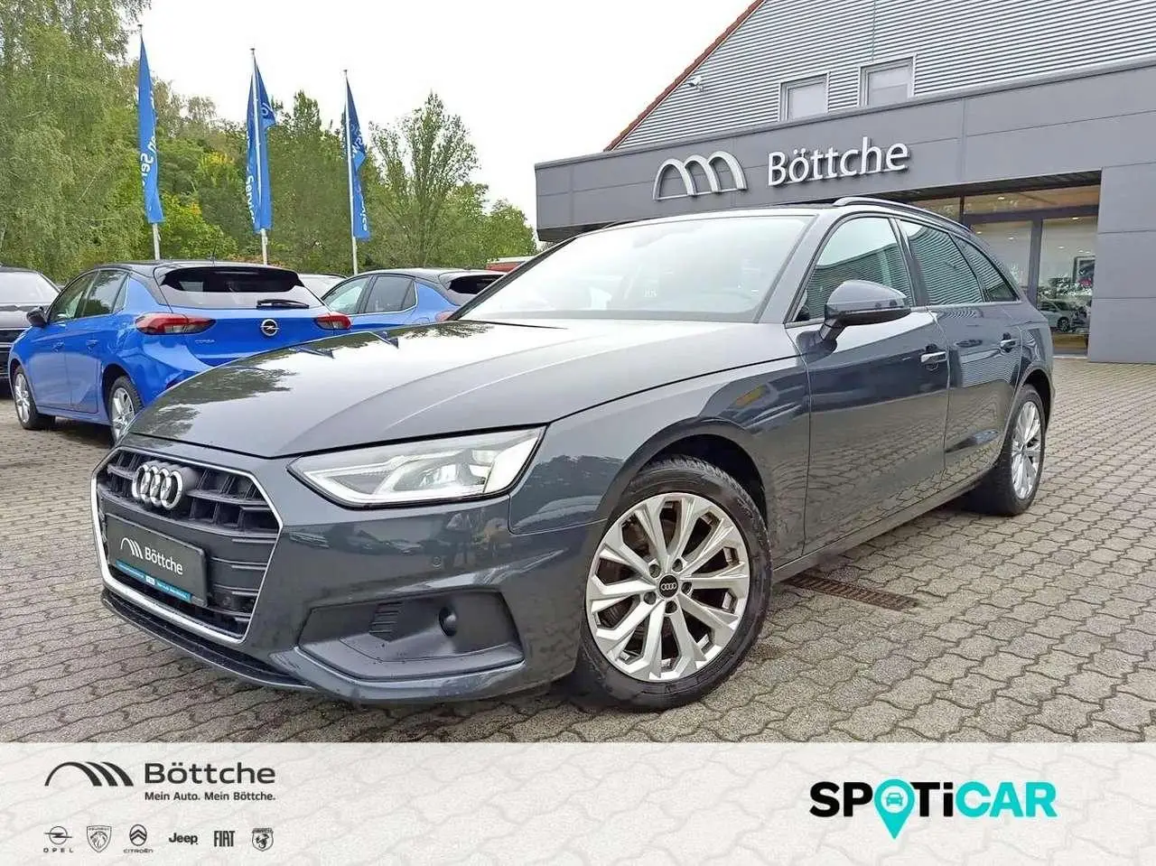 Photo 1 : Audi A4 2022 Petrol