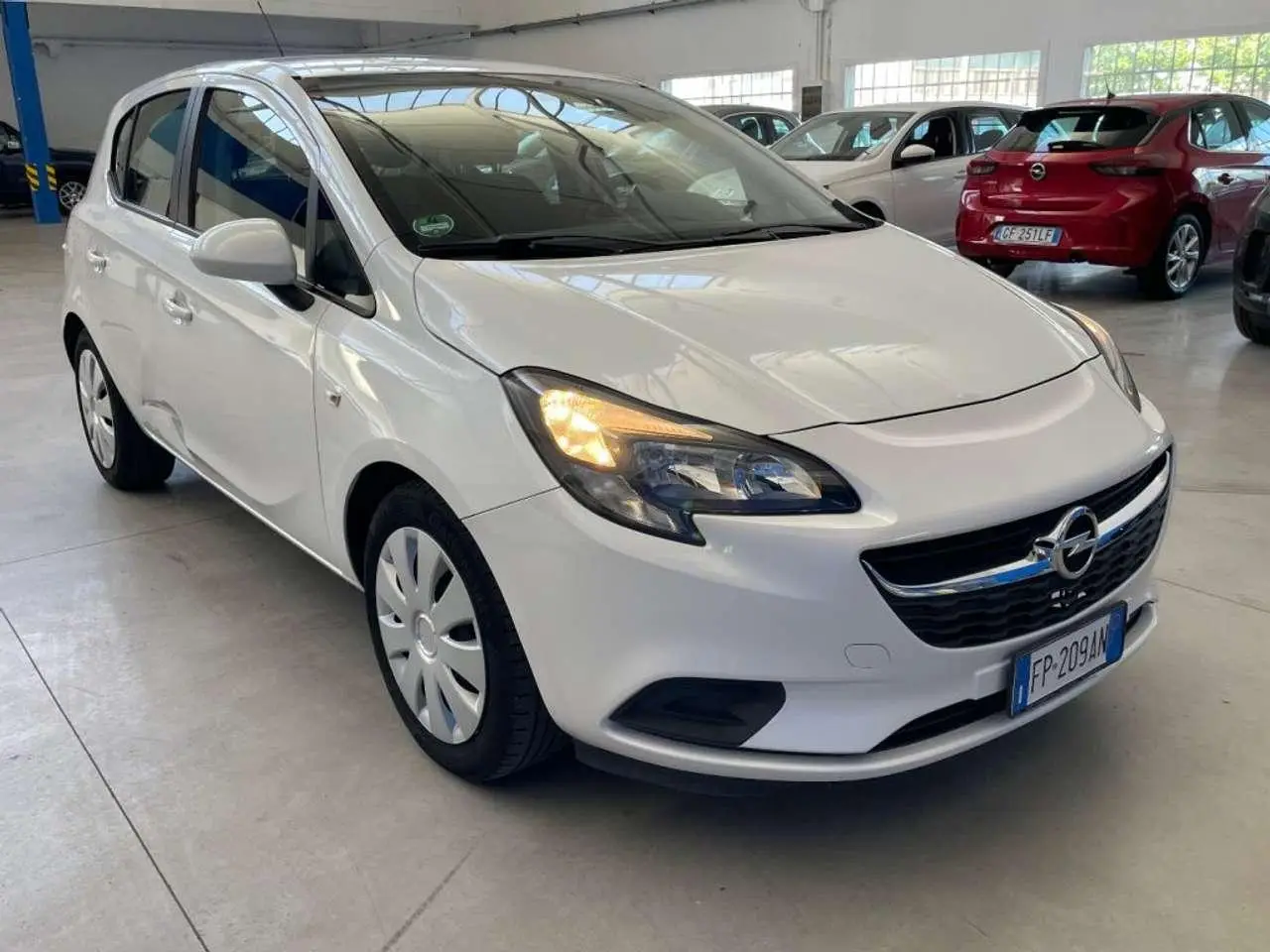 Photo 1 : Opel Corsa 2018 Essence