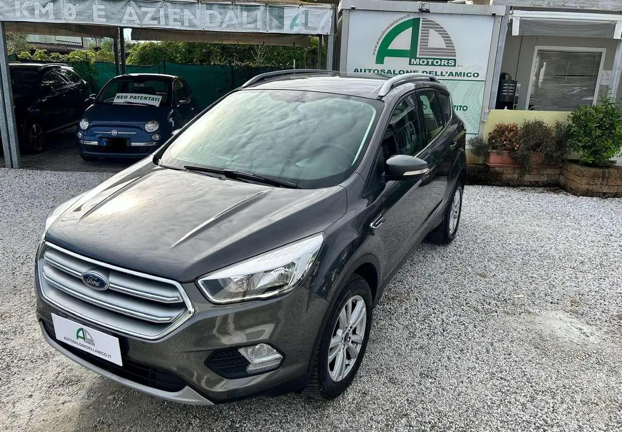 Photo 1 : Ford Kuga 2018 Diesel