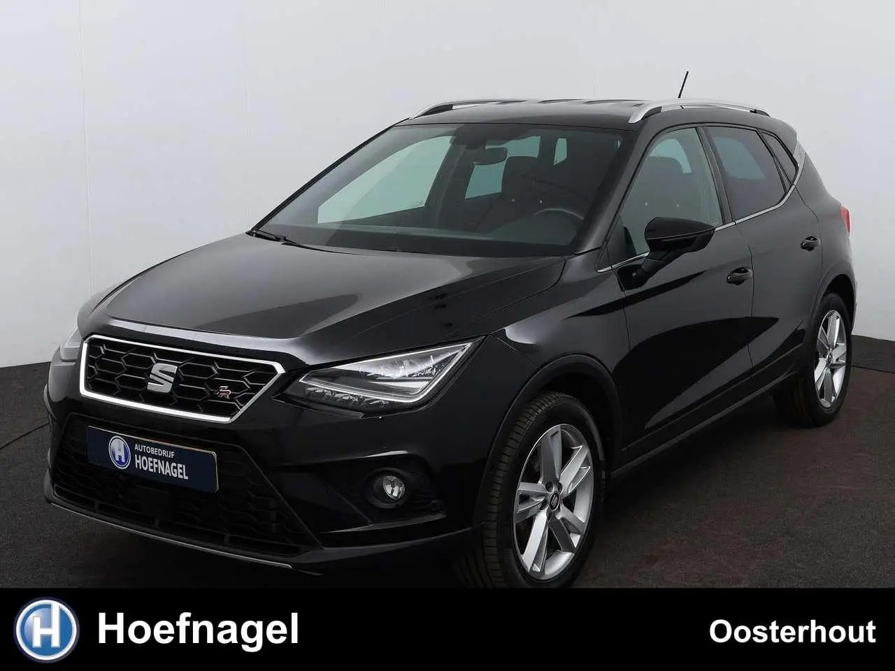 Photo 1 : Seat Arona 2018 Petrol