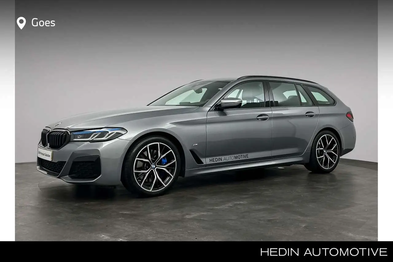 Photo 1 : Bmw Serie 5 2023 Hybrid