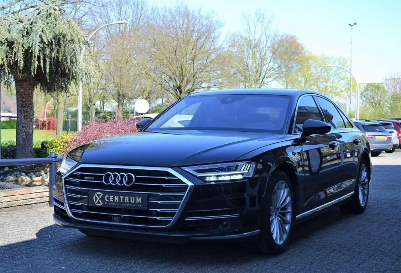 Photo 1 : Audi A8 2020 Diesel