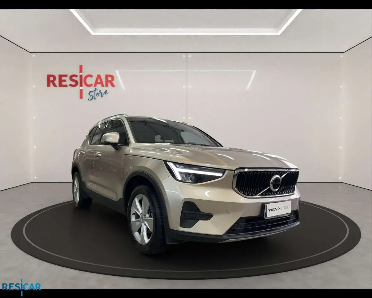 Photo 1 : Volvo Xc40 2022 Petrol