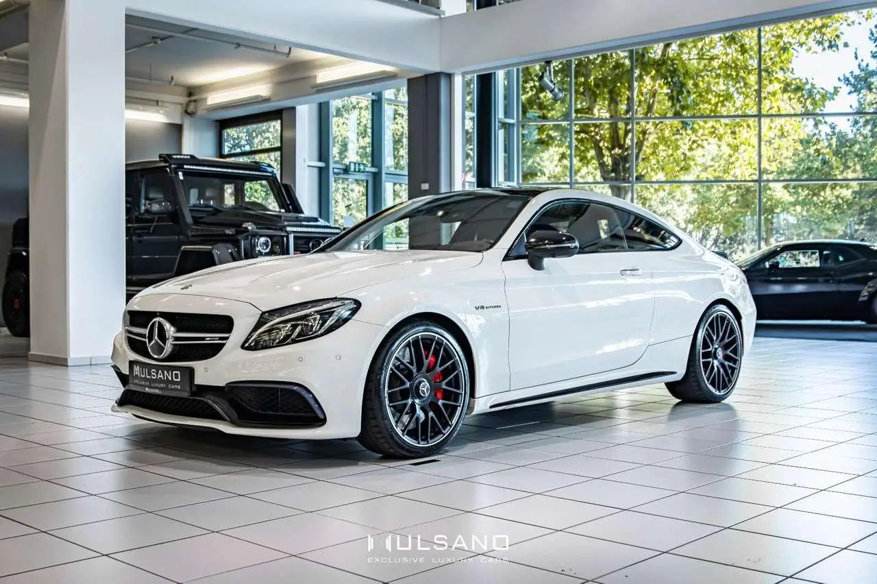 Photo 1 : Mercedes-benz Classe C 2019 Essence