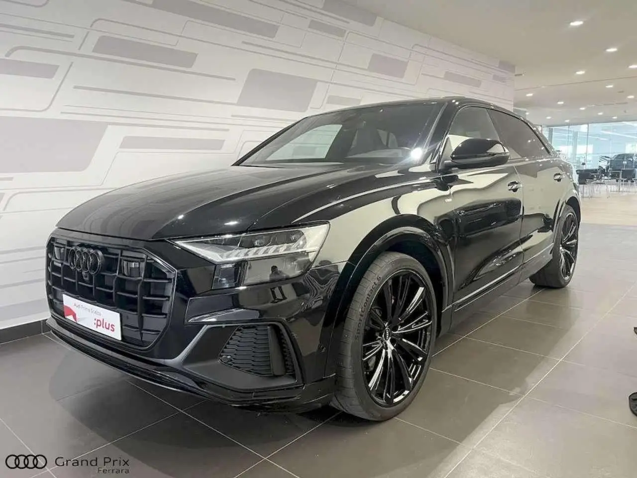 Photo 1 : Audi Q8 2022 Hybride