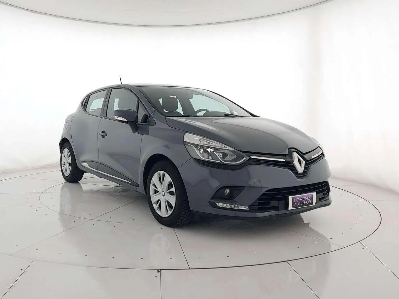 Photo 1 : Renault Clio 2019 Essence