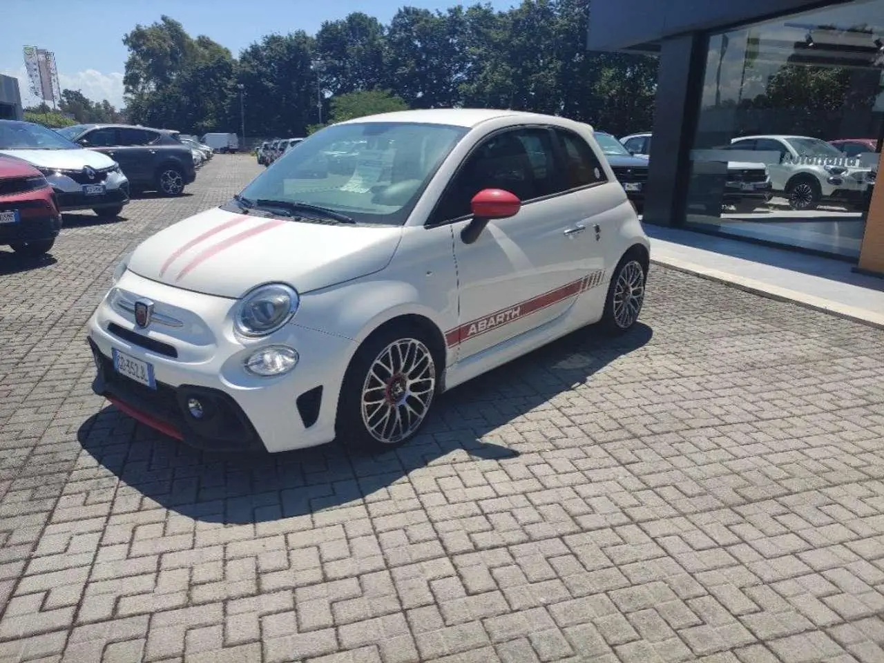 Photo 1 : Abarth 595 2021 Essence