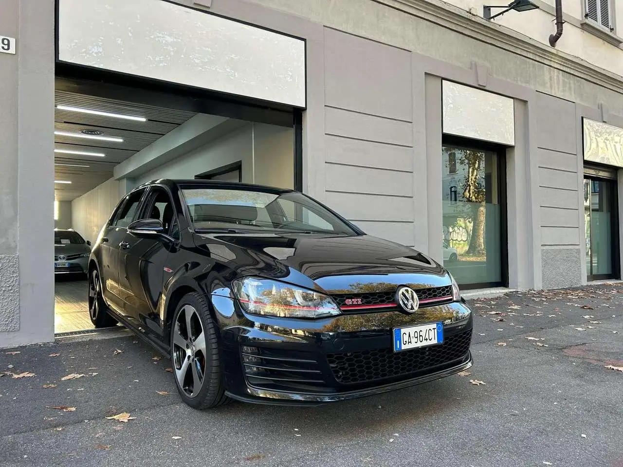 Photo 1 : Volkswagen Golf 2017 Petrol