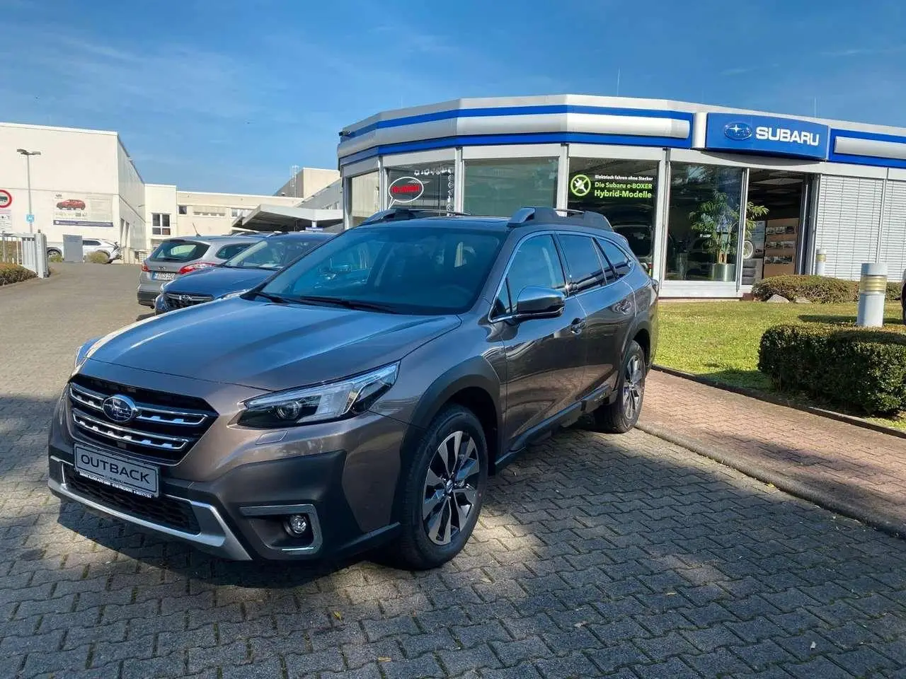 Photo 1 : Subaru Outback 2024 Petrol