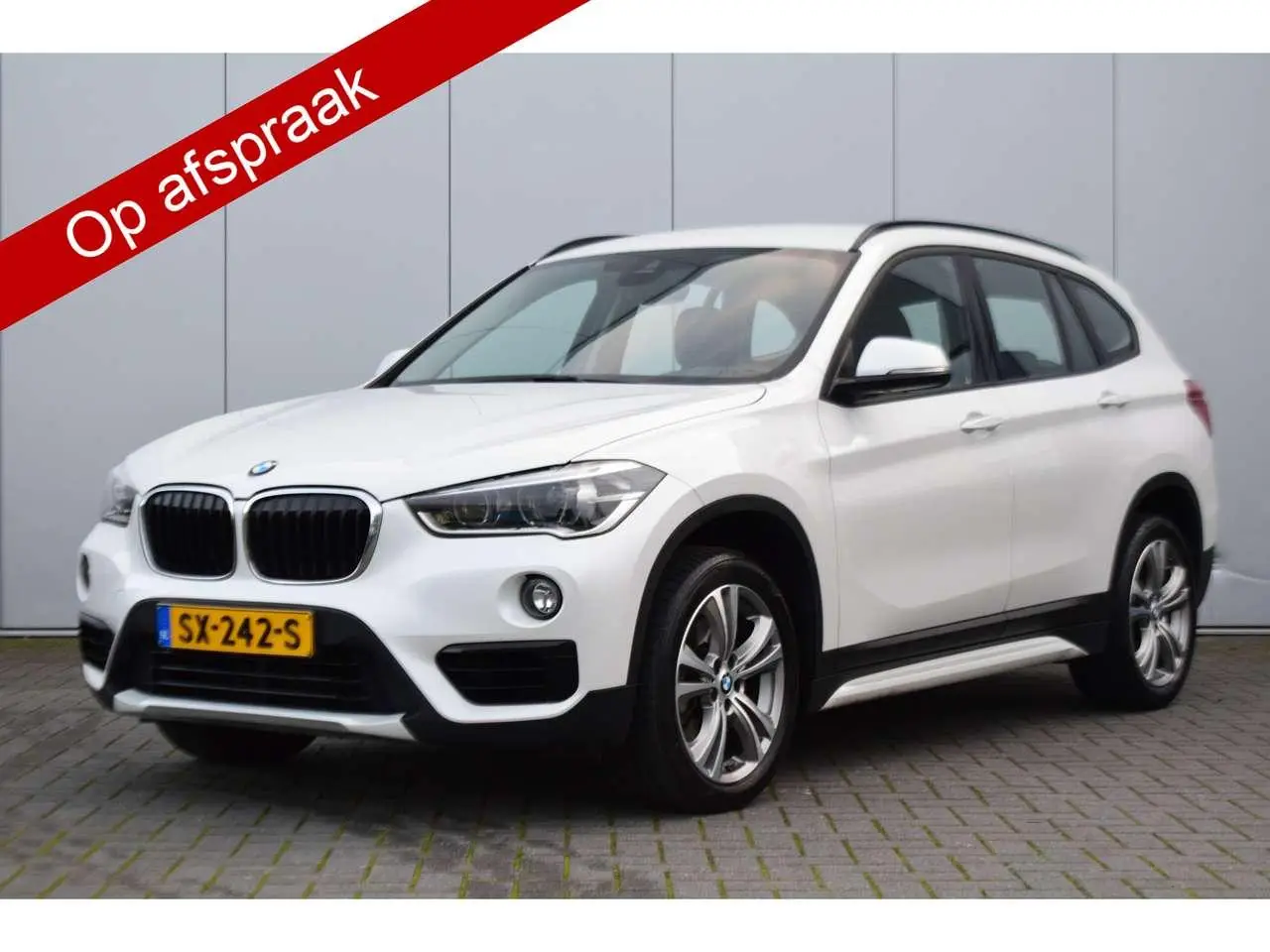 Photo 1 : Bmw X1 2018 Petrol