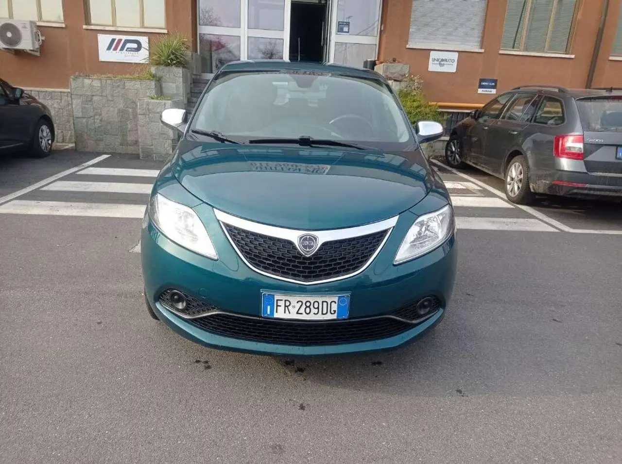 Photo 1 : Lancia Ypsilon 2018 Petrol