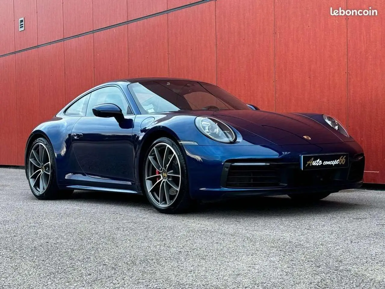 Photo 1 : Porsche 911 2019 Petrol