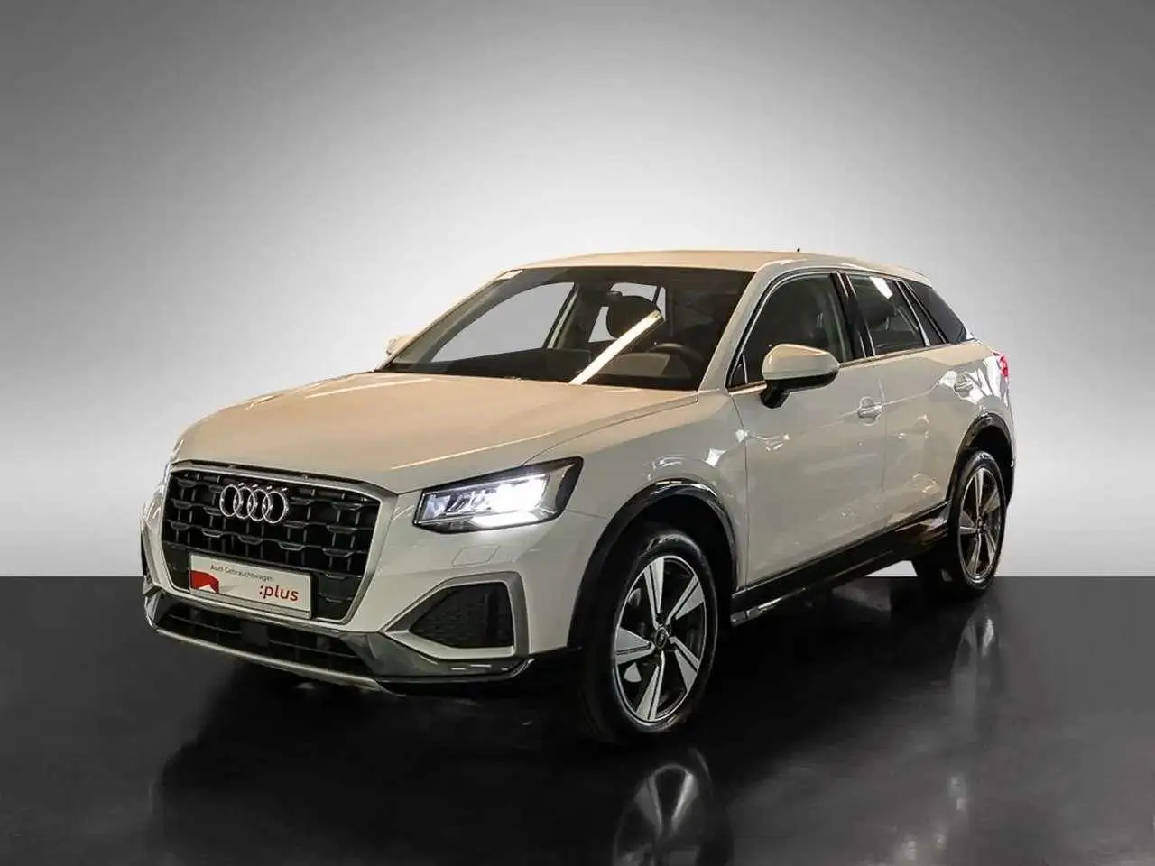 Photo 1 : Audi Q2 2021 Essence