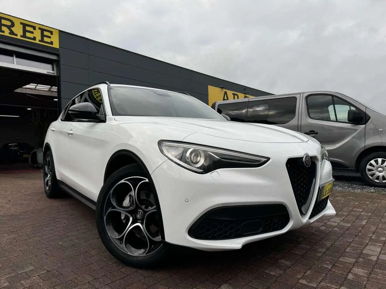 Photo 1 : Alfa Romeo Stelvio 2020 Diesel