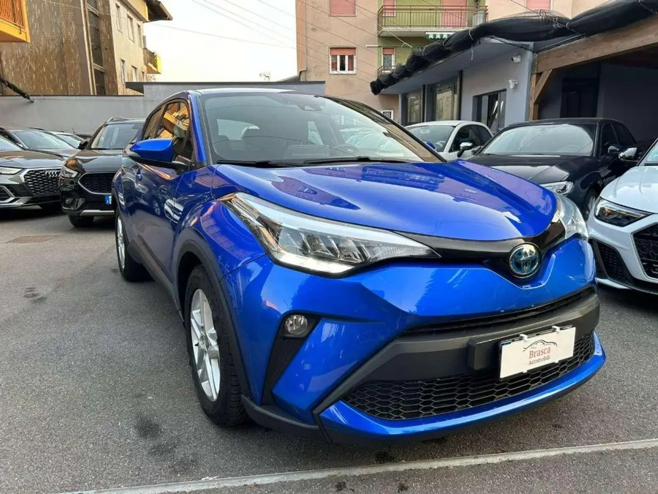 Photo 1 : Toyota C-hr 2022 Hybrid