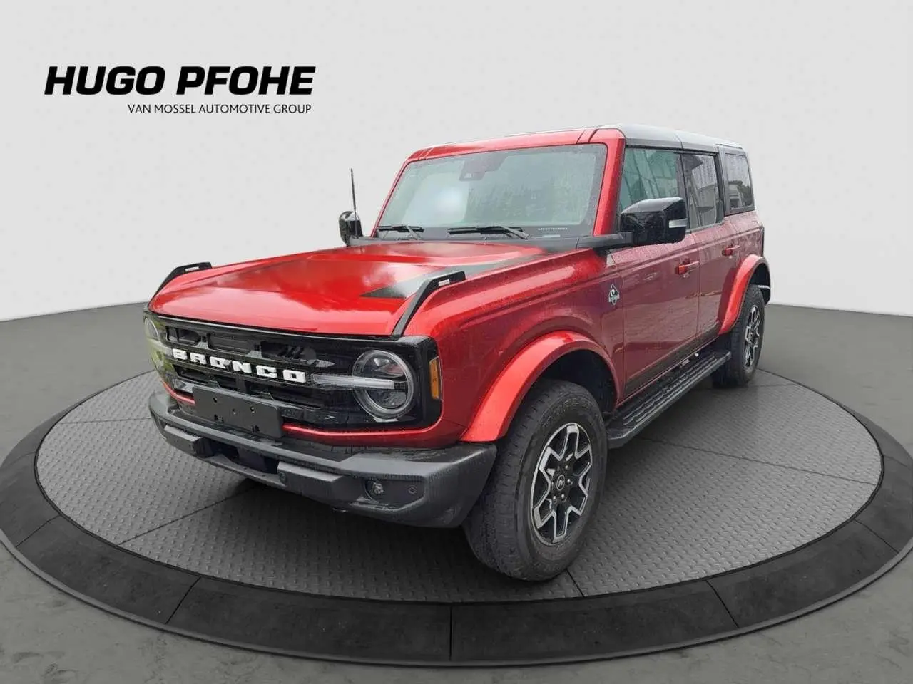 Photo 1 : Ford Bronco 2024 Petrol