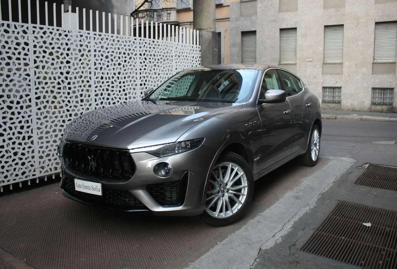 Photo 1 : Maserati Levante 2021 Diesel