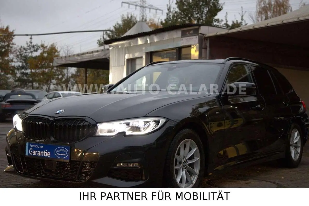 Photo 1 : Bmw Serie 3 2022 Petrol