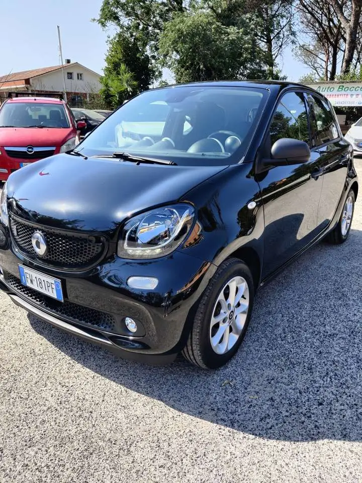 Photo 1 : Smart Forfour 2019 Électrique