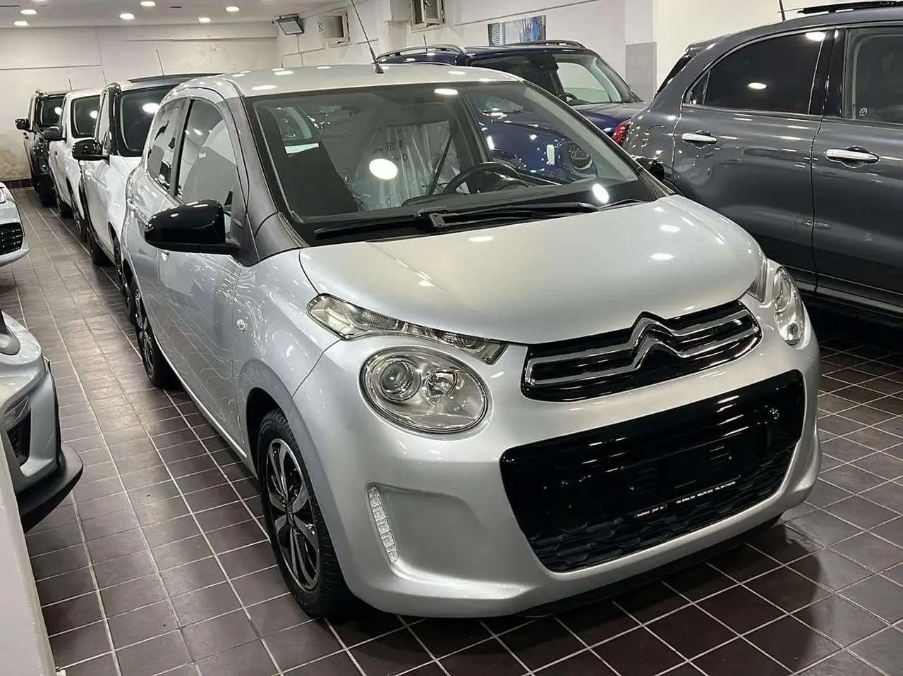 Photo 1 : Citroen C1 2016 Petrol