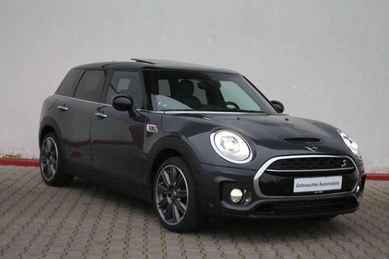 Photo 1 : Mini Cooper 2018 Petrol