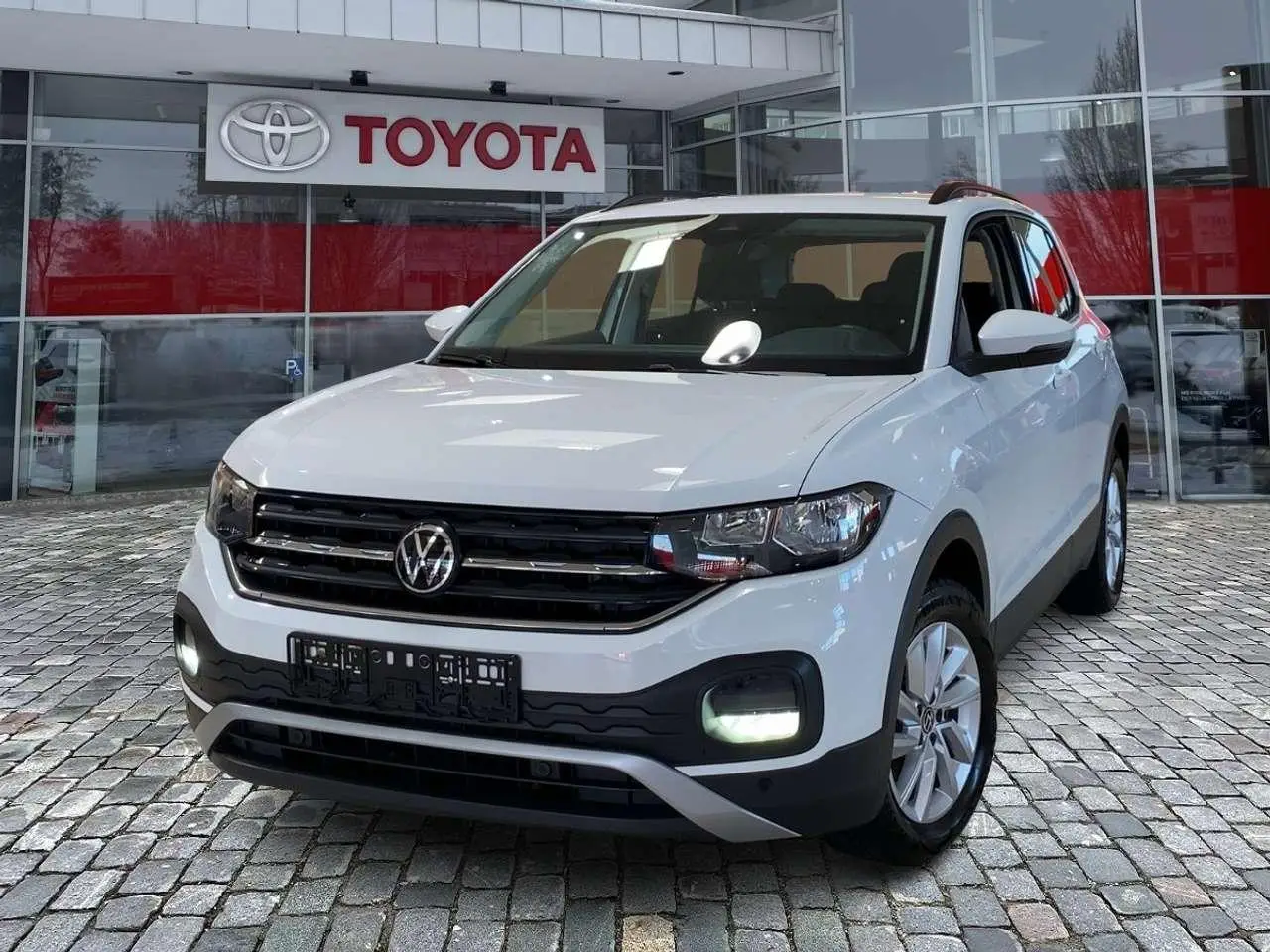 Photo 1 : Volkswagen T-cross 2022 Essence