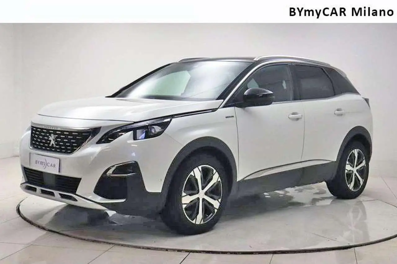 Photo 1 : Peugeot 3008 2018 Diesel