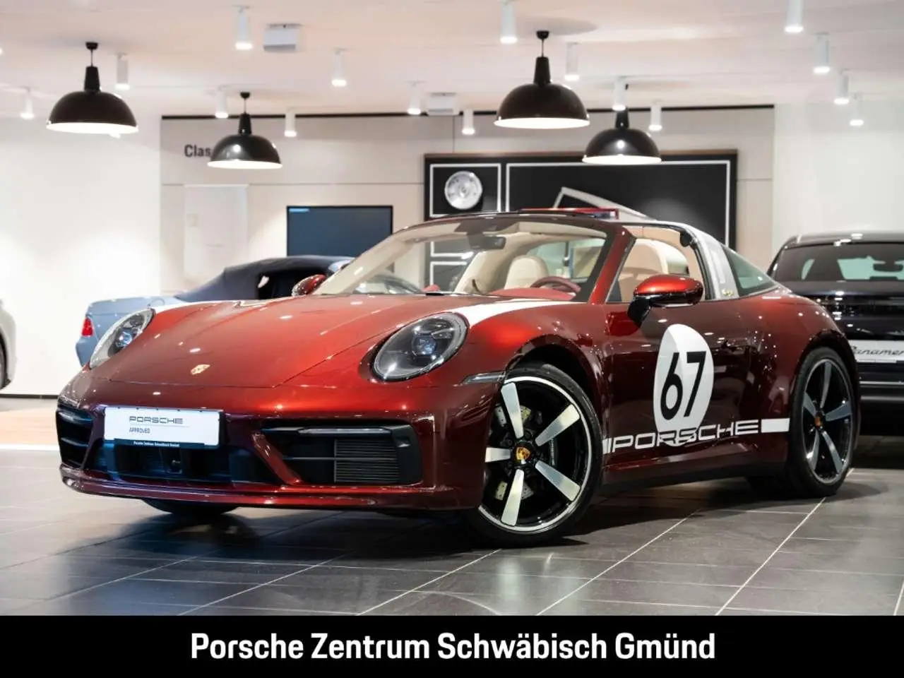 Photo 1 : Porsche 992 2020 Essence