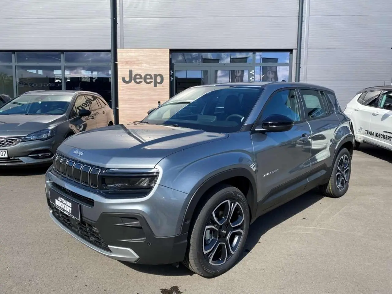 Photo 1 : Jeep Avenger 2023 Petrol