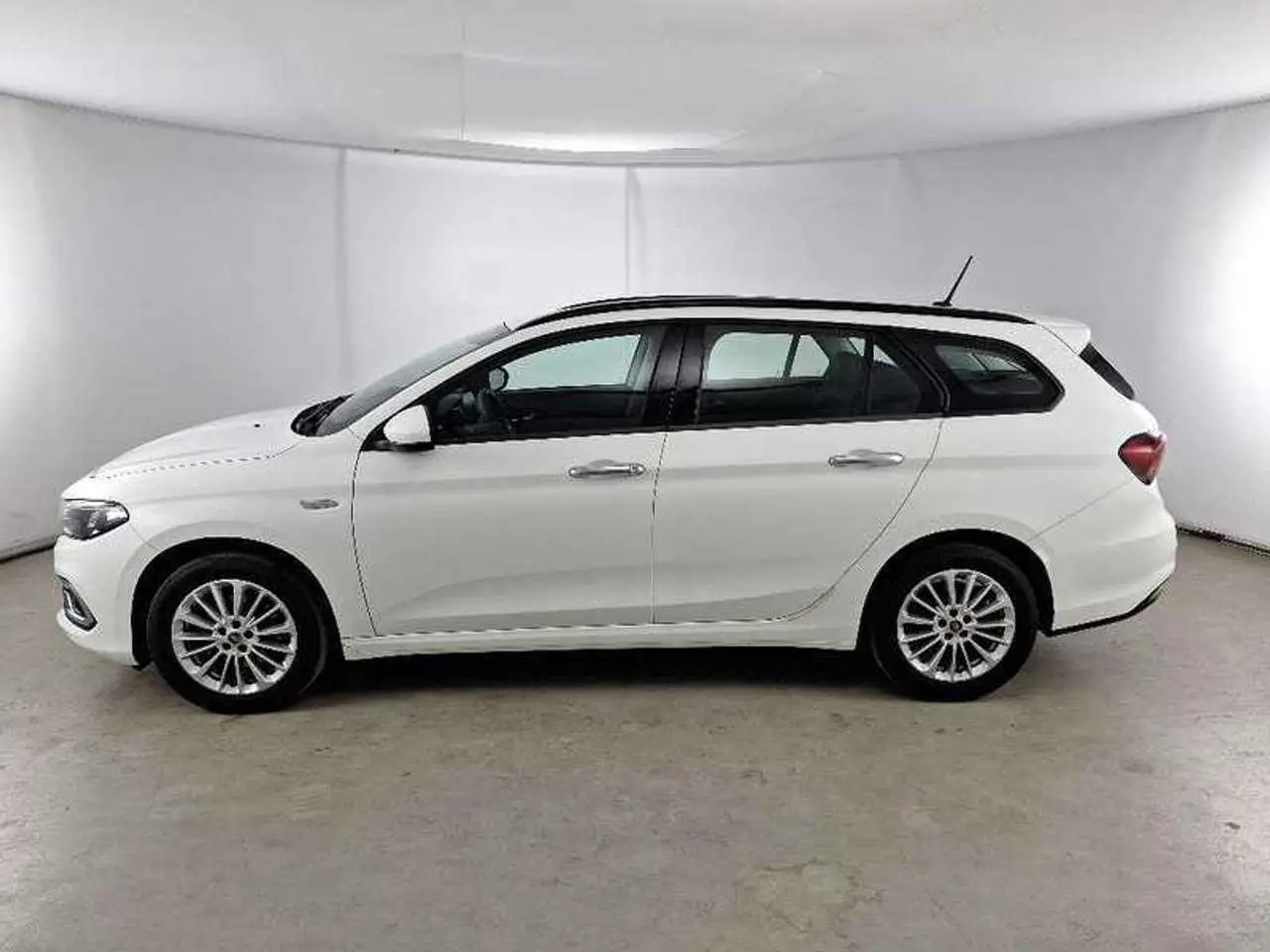 Photo 1 : Fiat Tipo 2021 Diesel