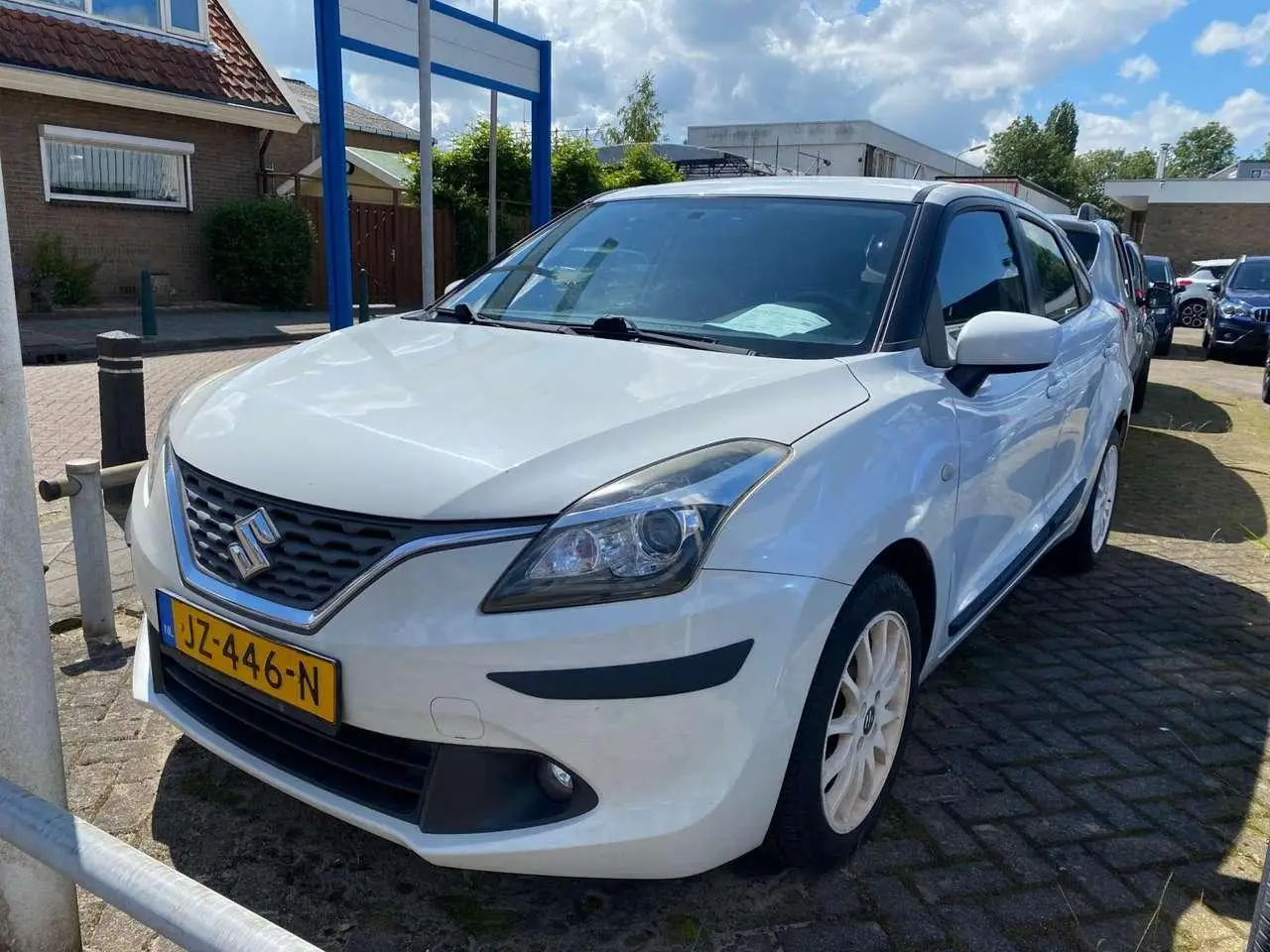 Photo 1 : Suzuki Baleno 2016 Petrol