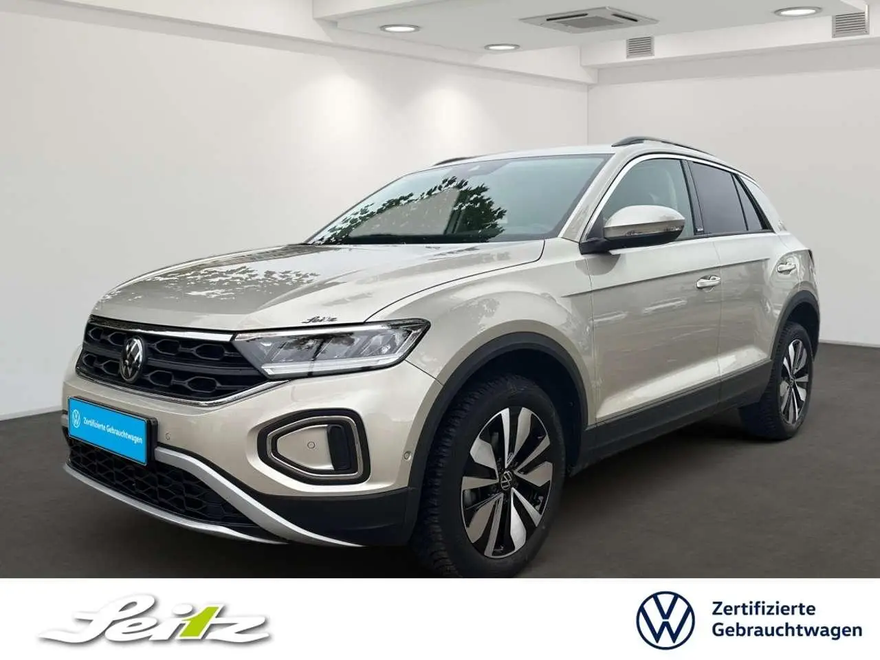 Photo 1 : Volkswagen T-roc 2023 Essence