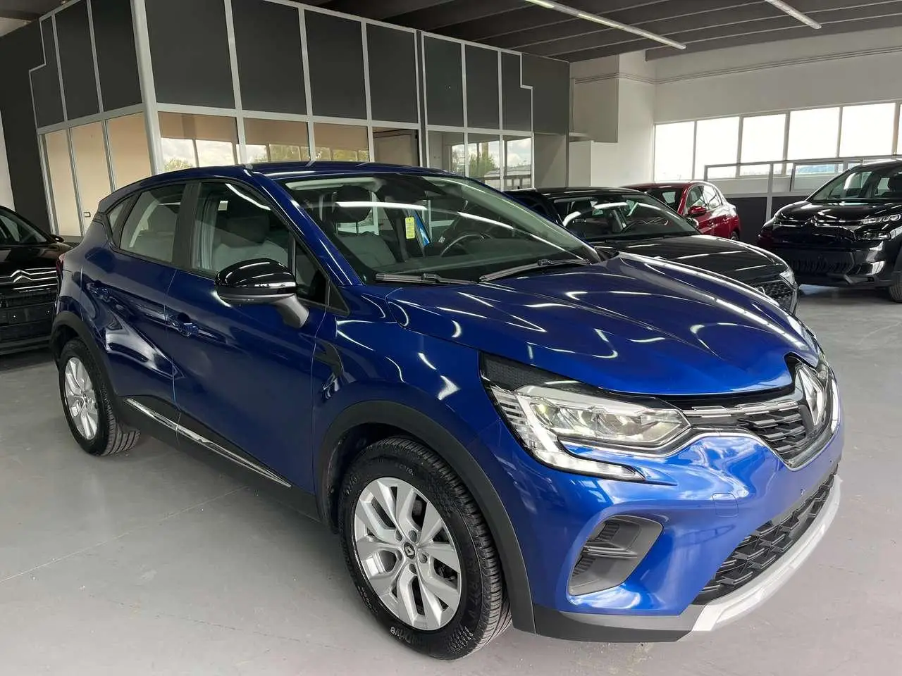 Photo 1 : Renault Captur 2020 Essence