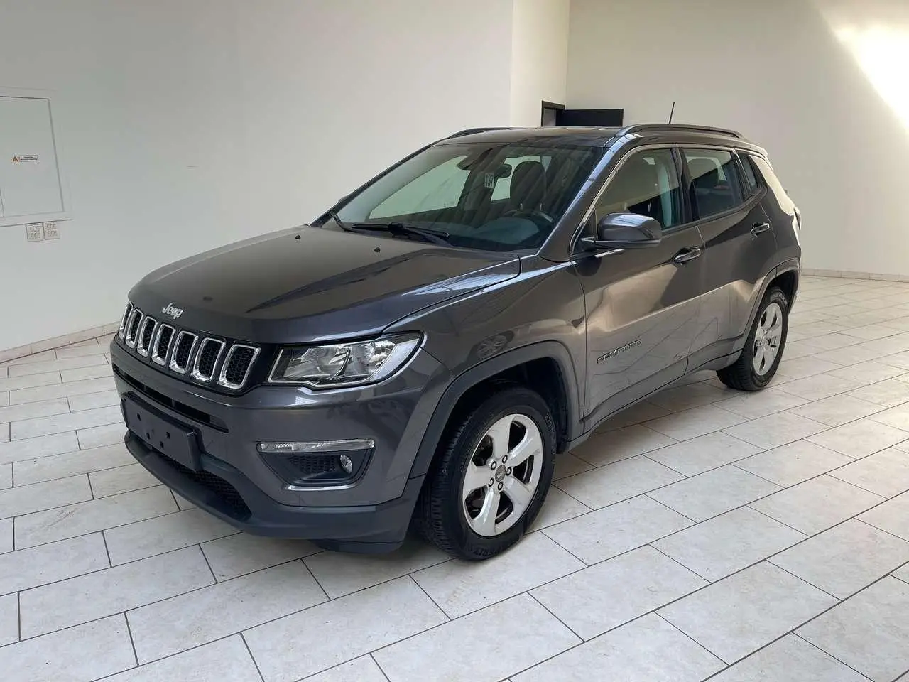 Photo 1 : Jeep Compass 2018 Petrol