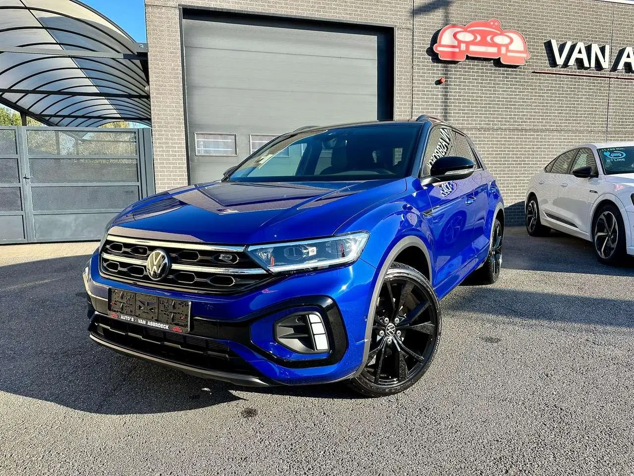 Photo 1 : Volkswagen T-roc 2023 Essence