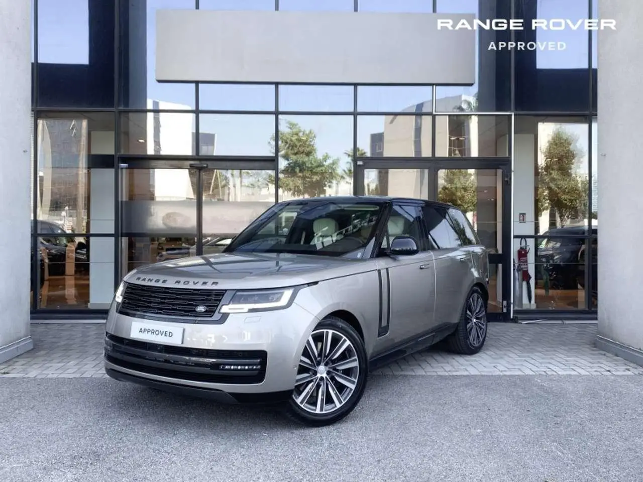 Photo 1 : Land Rover Range Rover 2024 Autres