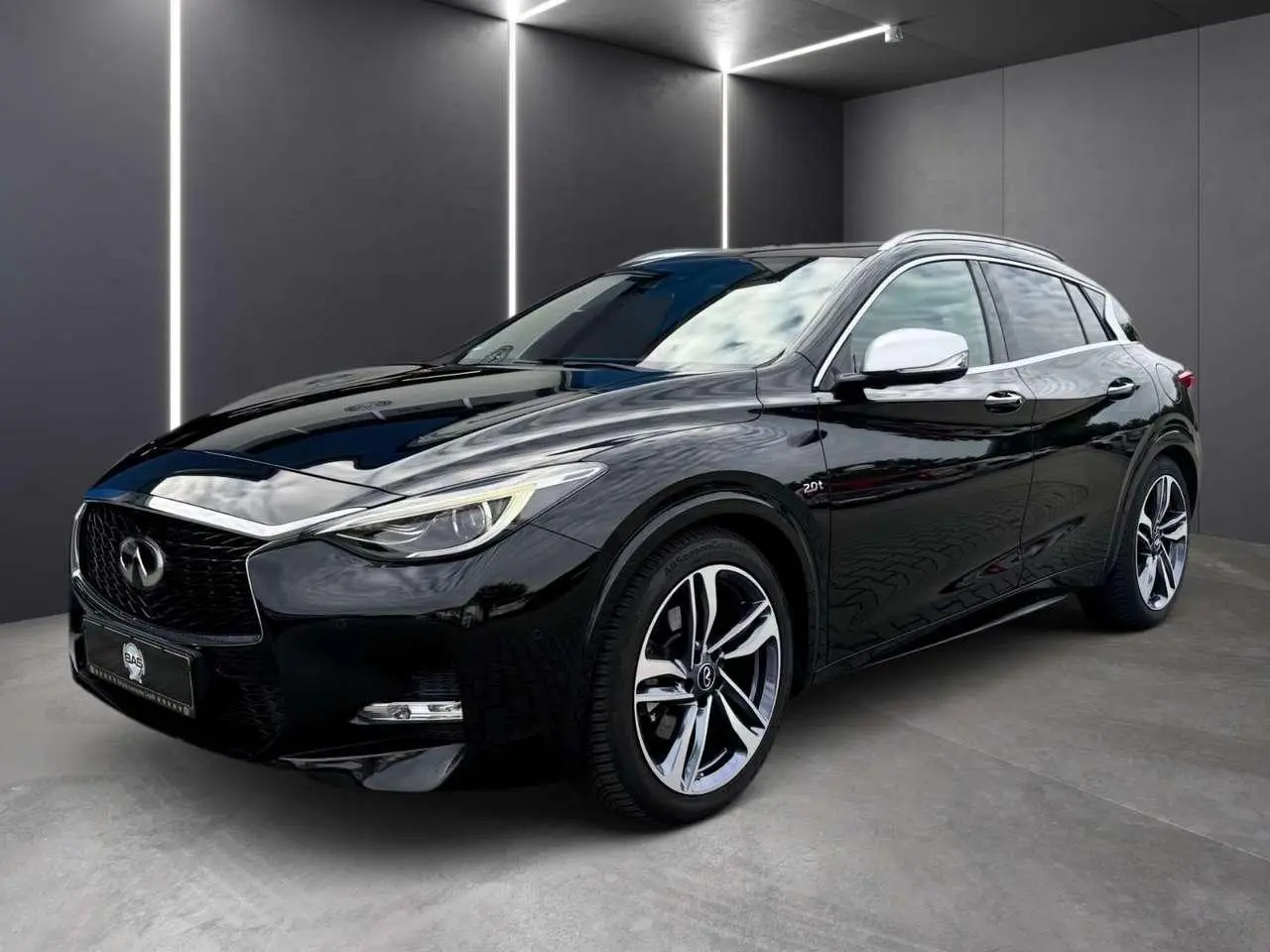 Photo 1 : Infiniti Q30 2017 Essence