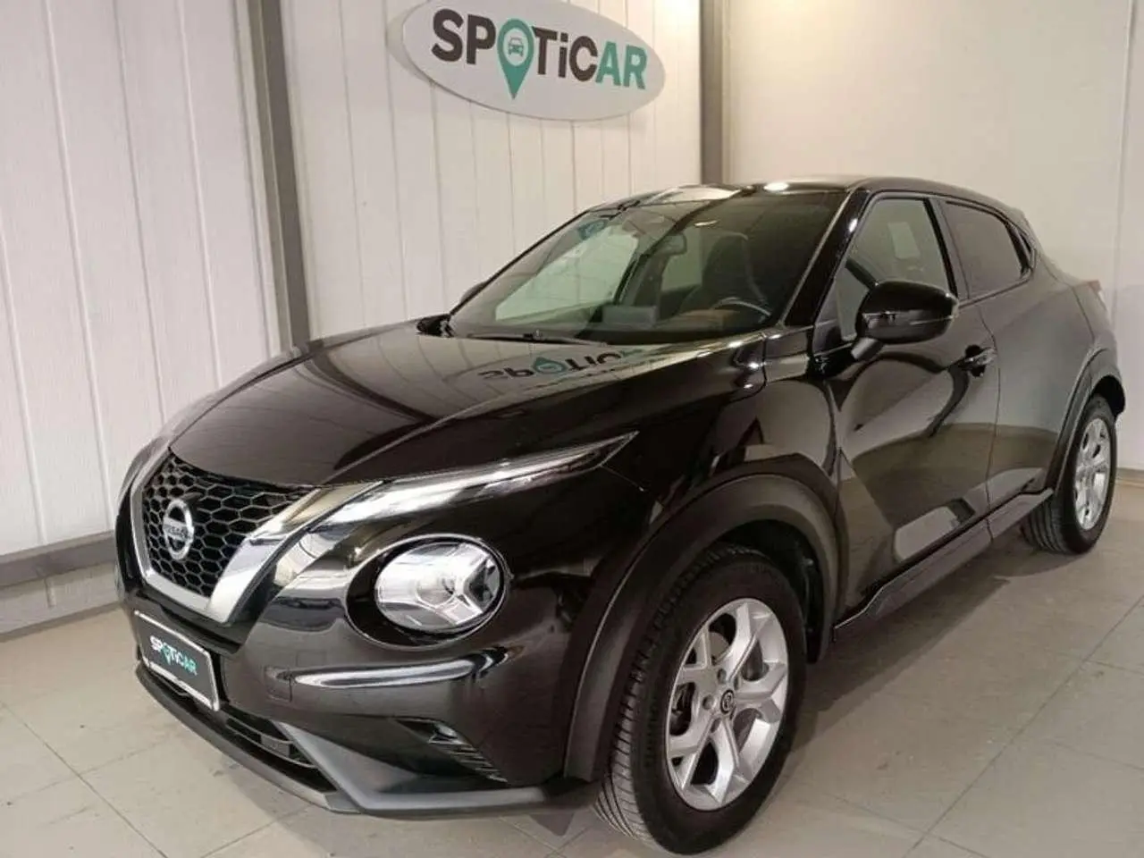 Photo 1 : Nissan Juke 2021 Petrol