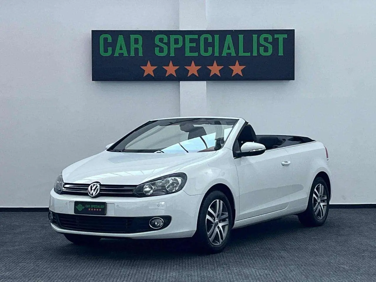 Photo 1 : Volkswagen Golf 2015 Essence