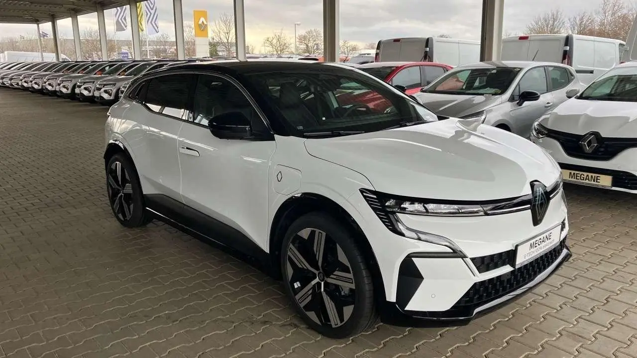 Photo 1 : Renault Megane 2023 Électrique