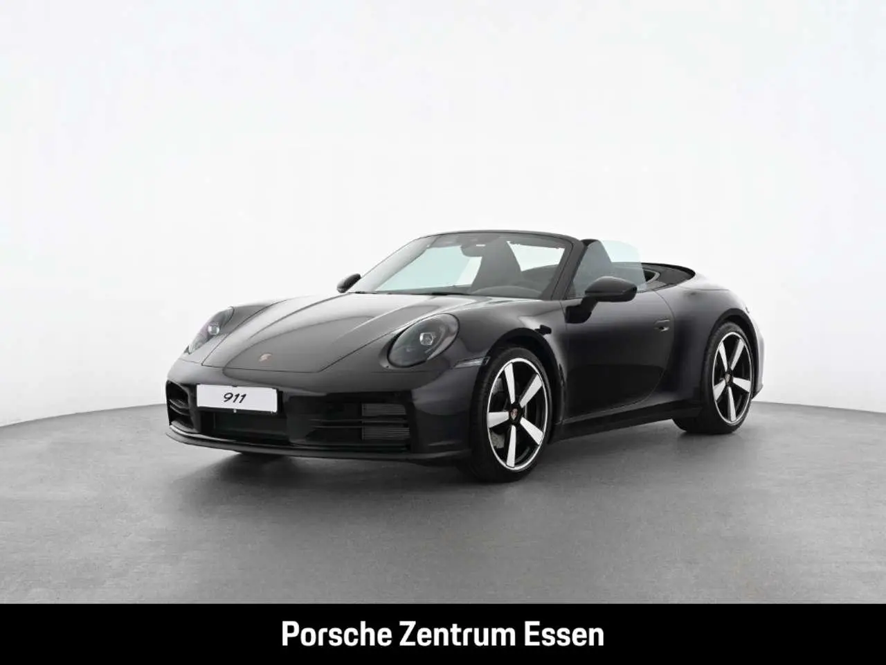 Photo 1 : Porsche 992 2024 Essence