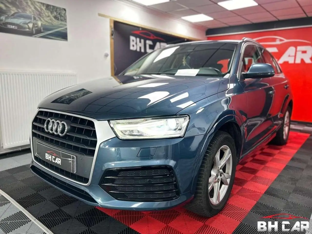 Photo 1 : Audi Q3 2018 Petrol