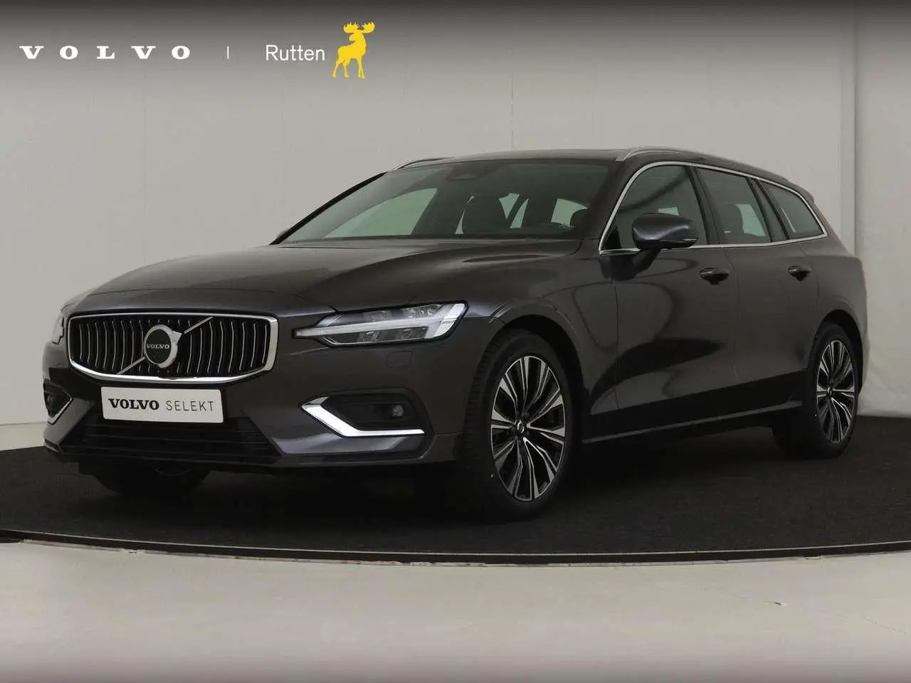 Photo 1 : Volvo V60 2023 Hybrid