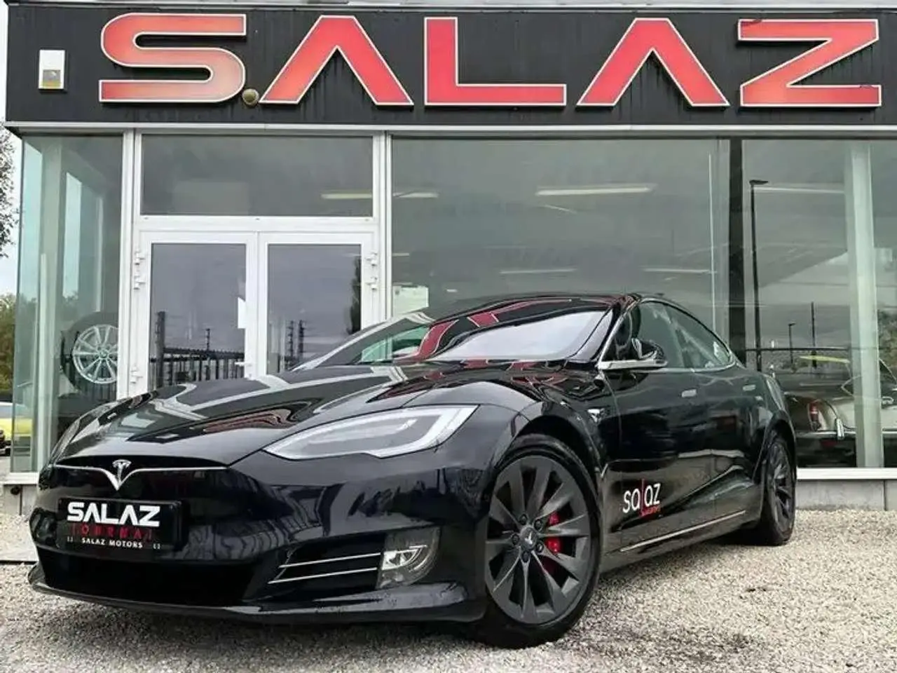 Photo 1 : Tesla Model S 2019 Electric