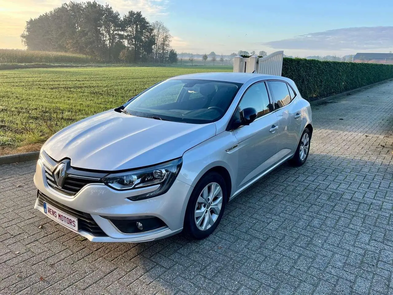 Photo 1 : Renault Megane 2020 Essence