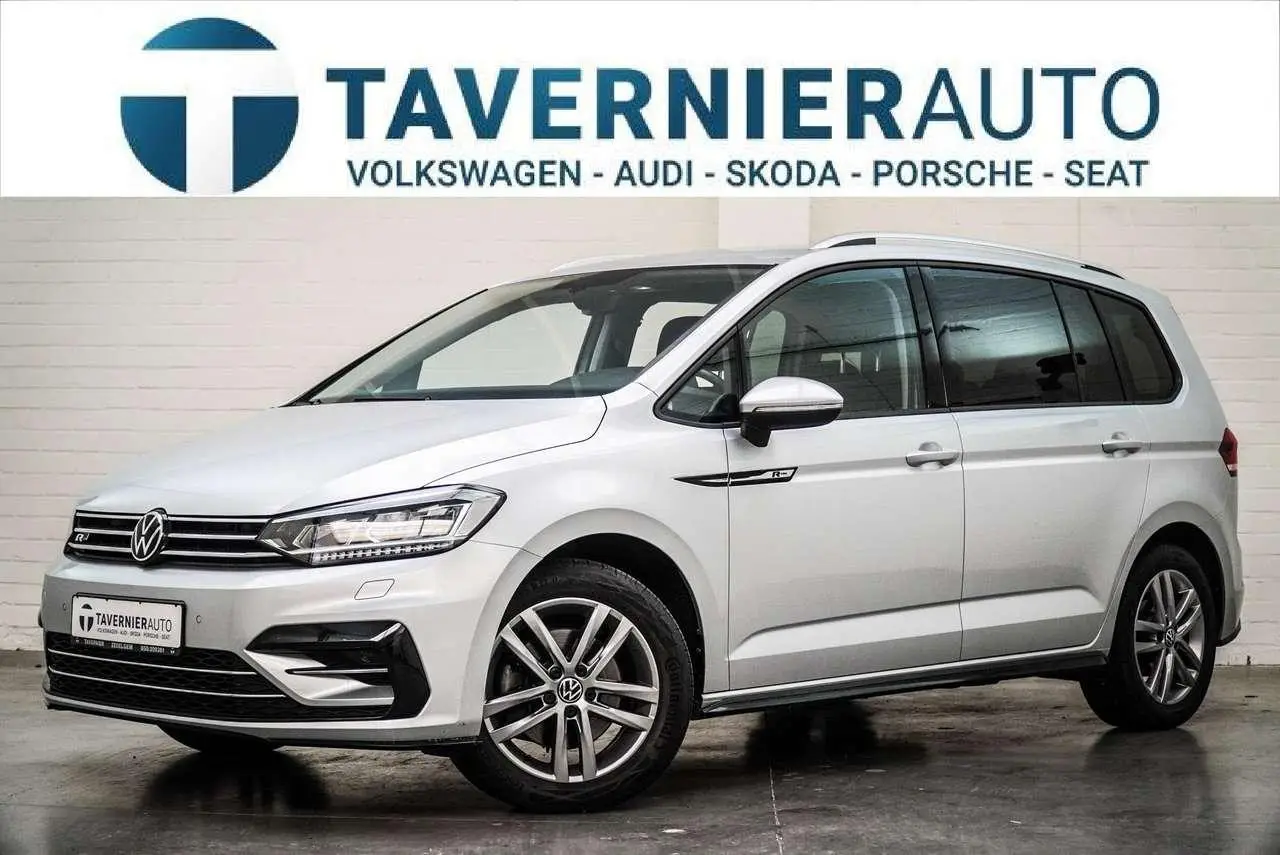 Photo 1 : Volkswagen Touran 2022 Petrol